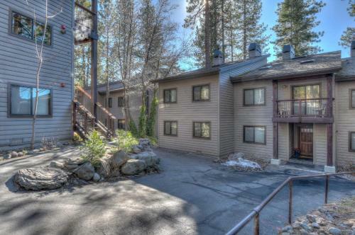 Brockway Springs Lodge