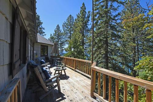 Rockpile Treehouse