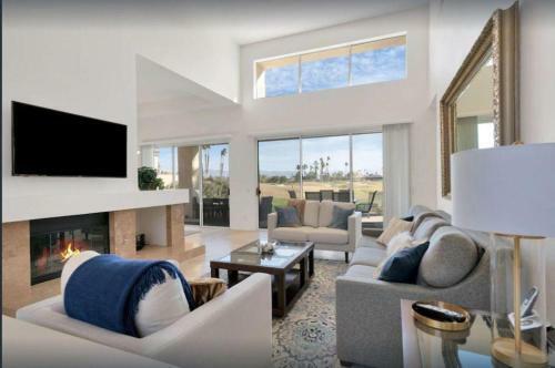 Desert Serenity 5 Star Private Pool-spa-bbq 3br-