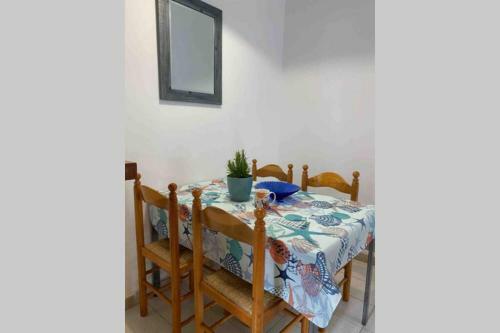 Apartment With Garden And Swimming And Beach