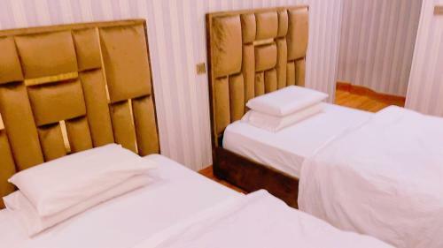 Hostal Sapphire Guest House
