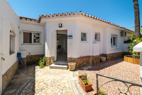 Apartamento Calle Marbella Chalet With Garden By Beach