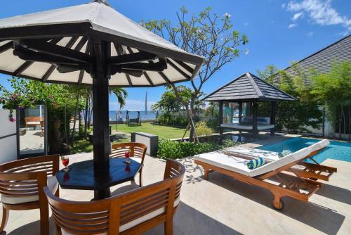 Villa Lovina Beach 2