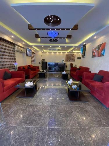 Bonsiana Hotel Suites