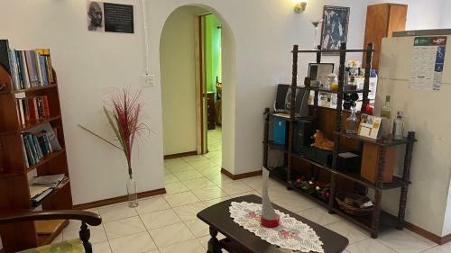 Hostal Z & J's Guesthouse