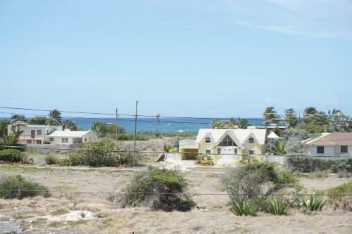 Exclusive Luxury Apartment Higher Heights, Barbados