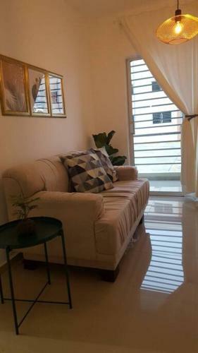 Hermoso Apartamento Con Estacionamiento Gratuito.