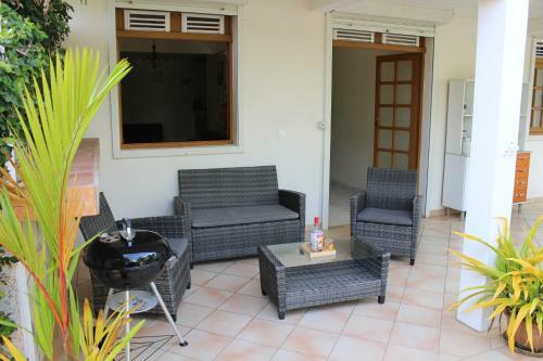 Apartamento Bas de Villa Vert-pre 3 Chambres Piscine
