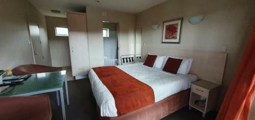 Majestic Court 809 - Central Christchurch Studio
