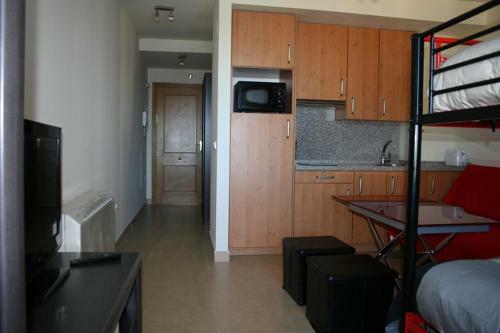 Apartamento Calle Cauchiles, Edif. Miramar Sky
