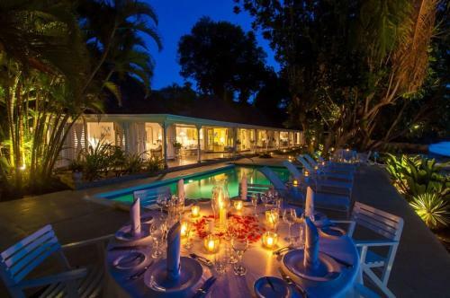 4 Bed Beachfront Villa
