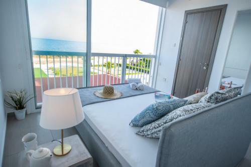 Ayia Thekla Seafront Villa Dagi