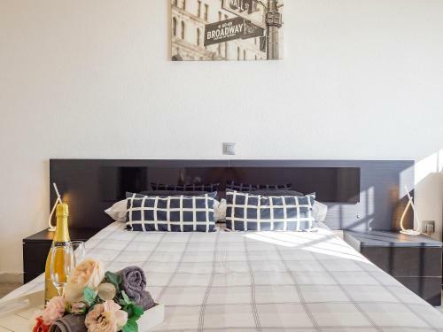 Apartment On Beach Mijas