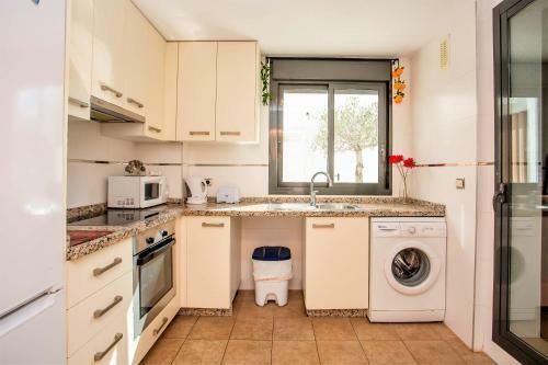 Lets In The Sun Mijas Costa Apartment
