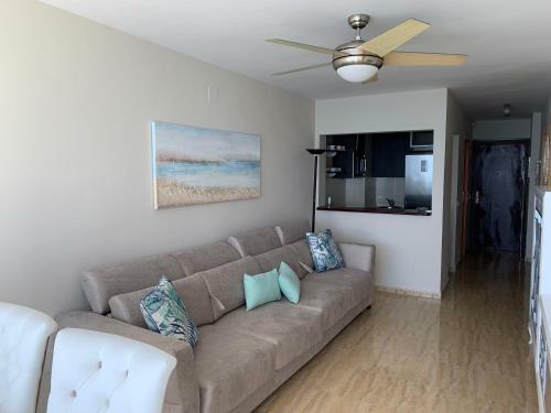 Apartament Aguamarina On The Beach Front