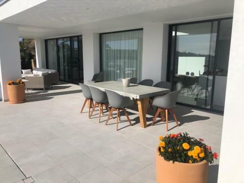 Villa 3 Bdrm Vacation Home ? Sea View ? Cala de Mijas