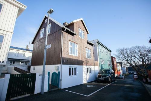 Villa 4 Br House / Downtown / Old Town / Marina