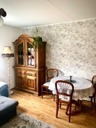 Wind Rose Apartment