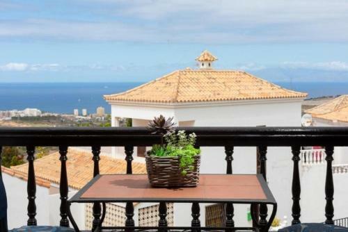 Lovely 2-bed House With Terrace And Pool Chayofa