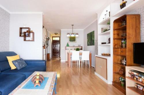 Lovely 2-bed House With Terrace And Pool Chayofa