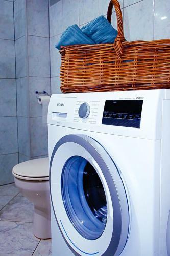Apartamento Casa-yelena-direkt-am-meer-mit-grossem-pool