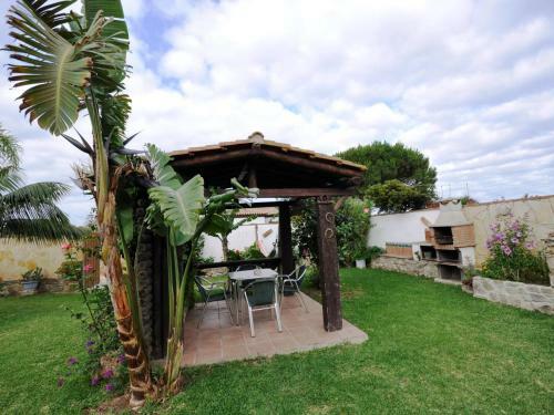 Villa Chalet Estilo Morisco Con Jard�n Y Barbacoa