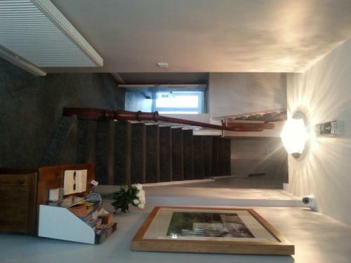 Hostal White Rose Guest House