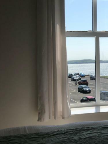 Hostal Rebleen Guest House