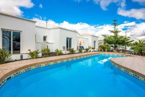 Apartamento Luxurious Bungalow A2 In A Quiet Complex With Pool 100m From The Sea