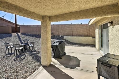 Lake Havasu City House With Fire Pit And Grill!