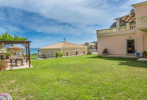 Villas Porto Odysseas Afionas Corfu