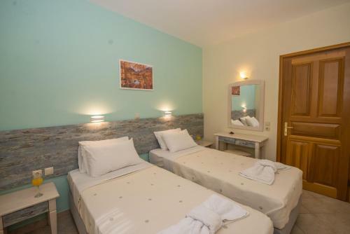 Villas Porto Odysseas Afionas Corfu