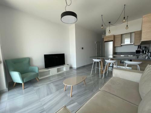 Residences Duplex Apartment 102