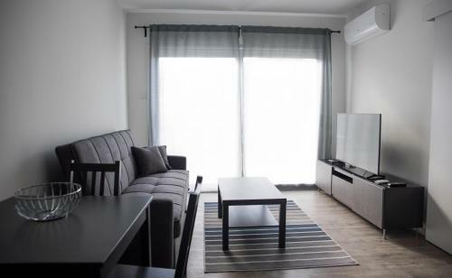 One Bedroom Apartment In Paphos In Good Location