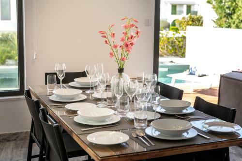 Villa Beach Heaven(Laurus 1), Walking Distance To The Beach