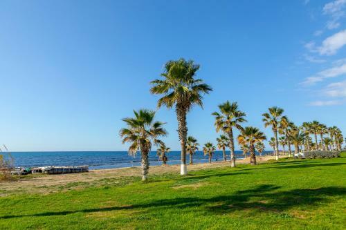 Villa Beach Heaven(Laurus 1), Walking Distance To The Beach