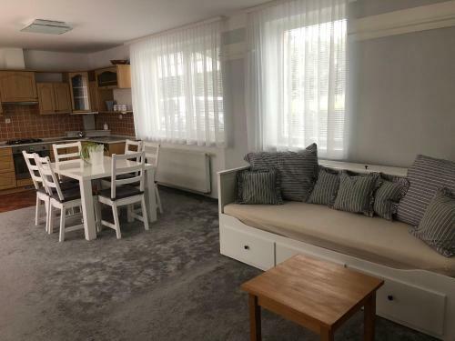 Pr�zdninov� D?m Zavadilka