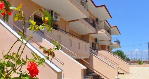 Houses Nikolaos