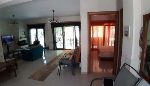 Villa-danos