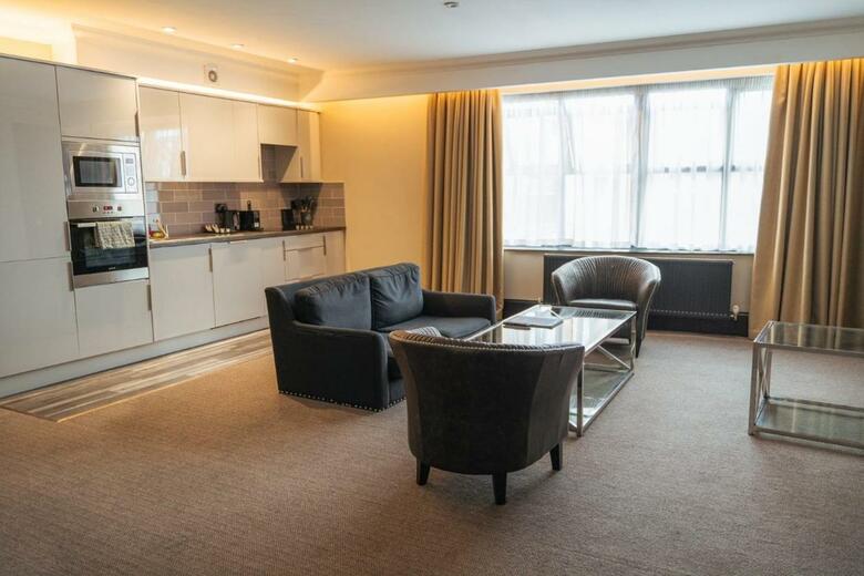 Hotel Thistle Newcastle City Centre, The County