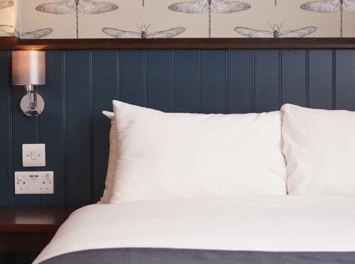 Hotel Corner House Inn By Good Night Inns
