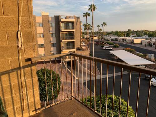 Spacious 2bed/2bath Apartment Is Mesa, Az - 55+ Community