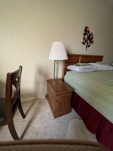 Spacious 2bed/2bath Apartment Is Mesa, Az - 55+ Community