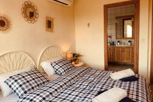 Denia Seaview Golf, Tennis & Beach Villa