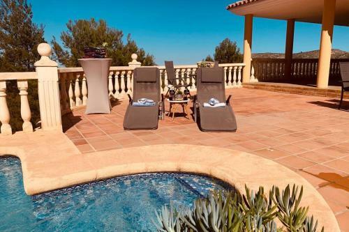 Denia Seaview Golf, Tennis & Beach Villa