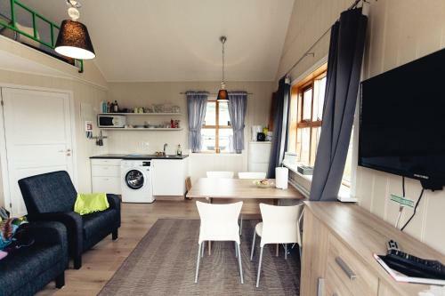 Bj�rkin ? Cozy Cabin With Excellent View