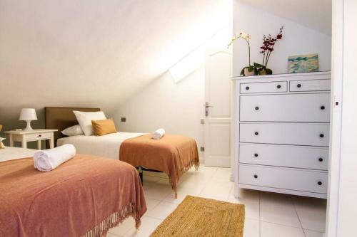 Reci�n Renovado Apartamento A 2 Min de La Playa