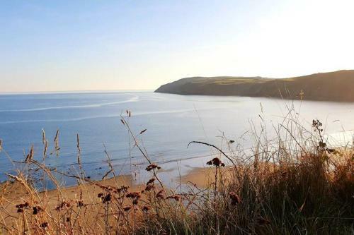 Bodnant-4 Bed-views Views Views-aberdaron