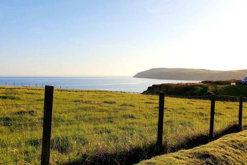 Bodnant-4 Bed-views Views Views-aberdaron