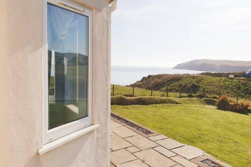Bodnant-4 Bed-views Views Views-aberdaron